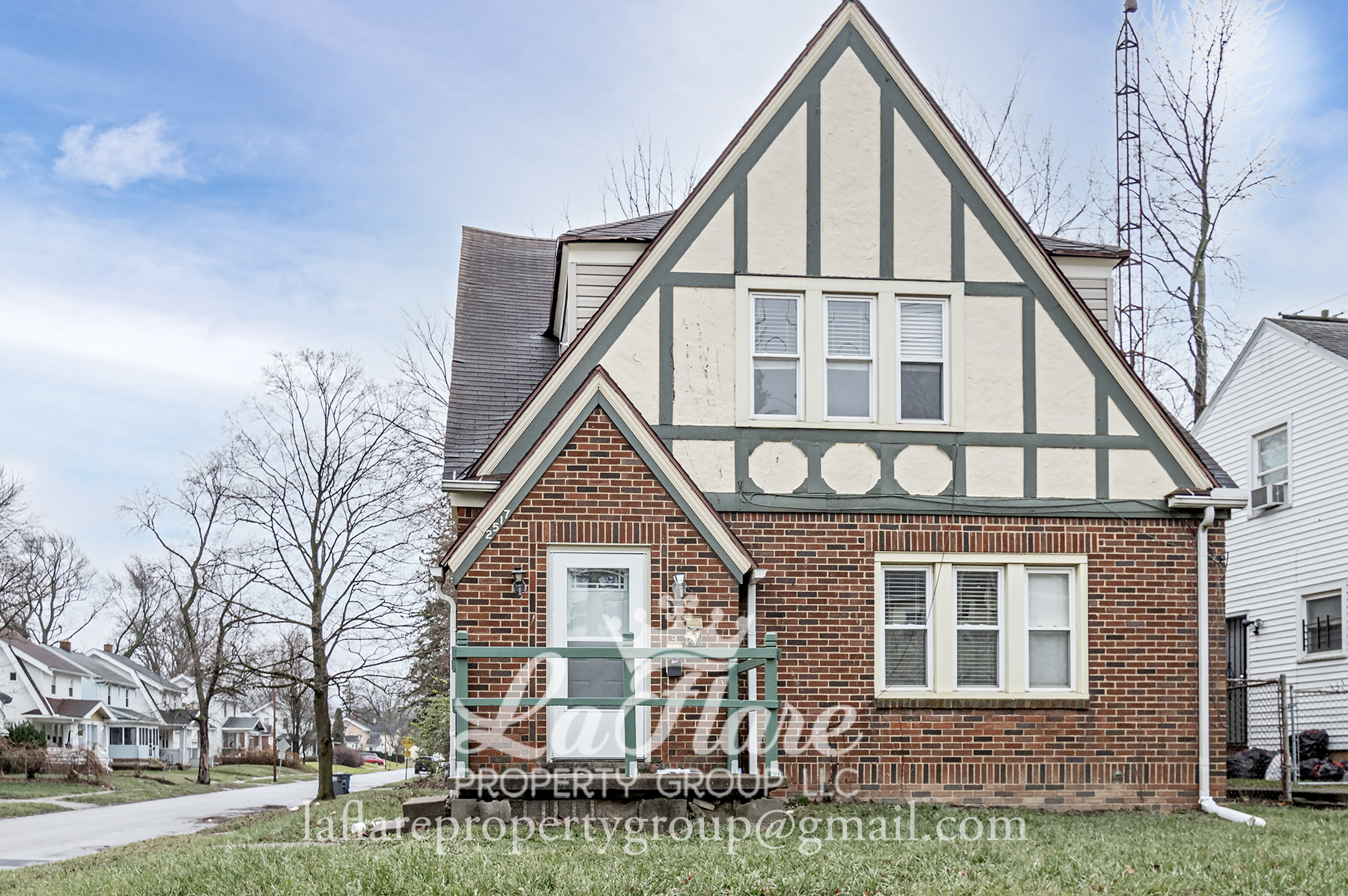 Property main image